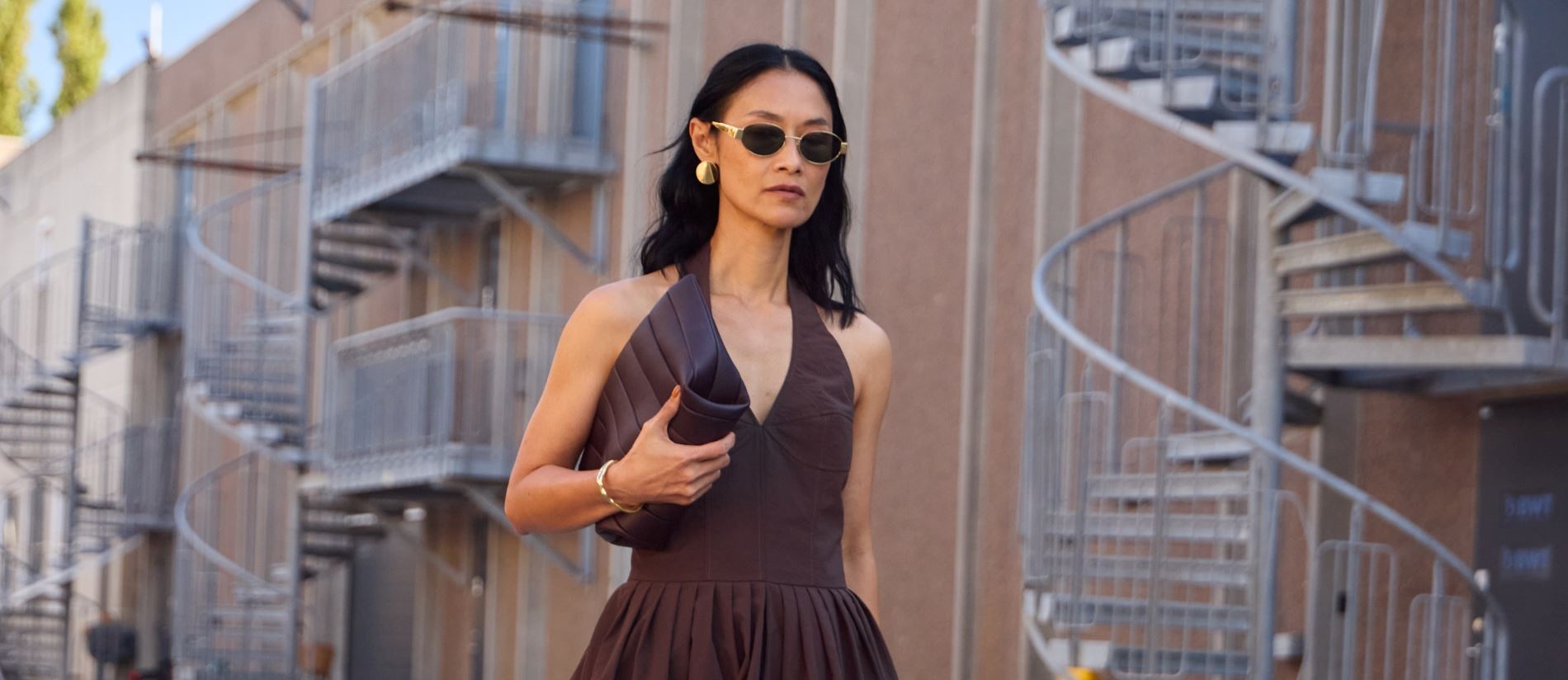10 μακριά φορέματα από Massimo Dutti που αποπνέουν απροσποίητη πολυτέλεια