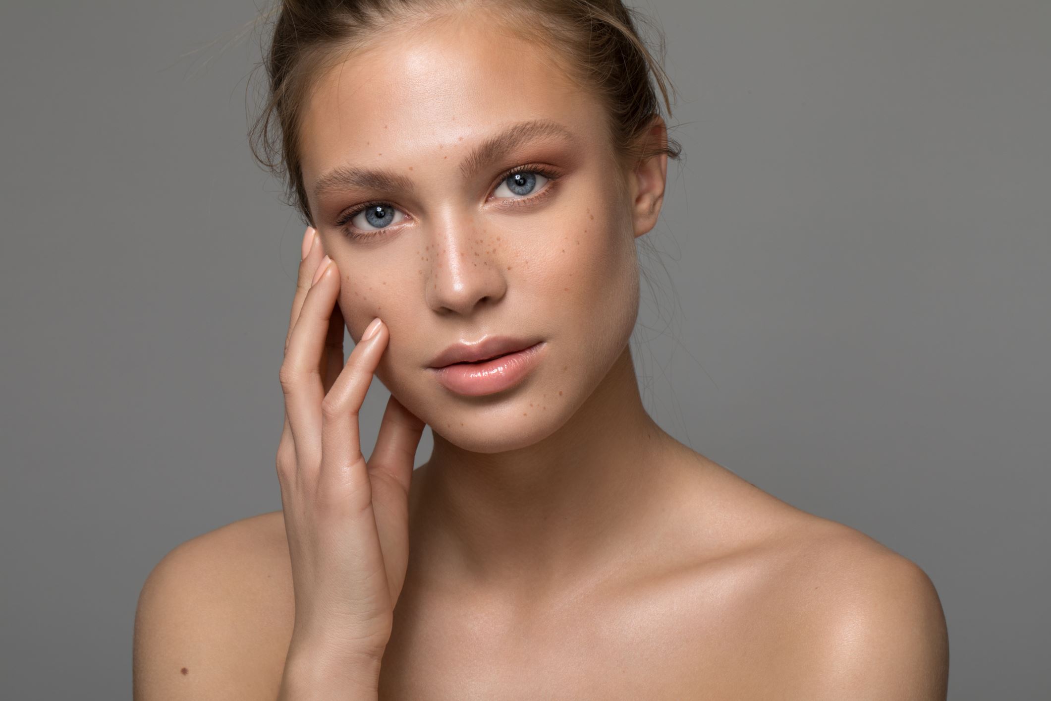 Τα ευεργετικά οφέλη της καλέντουλας στην skincare ρουτίνα μας