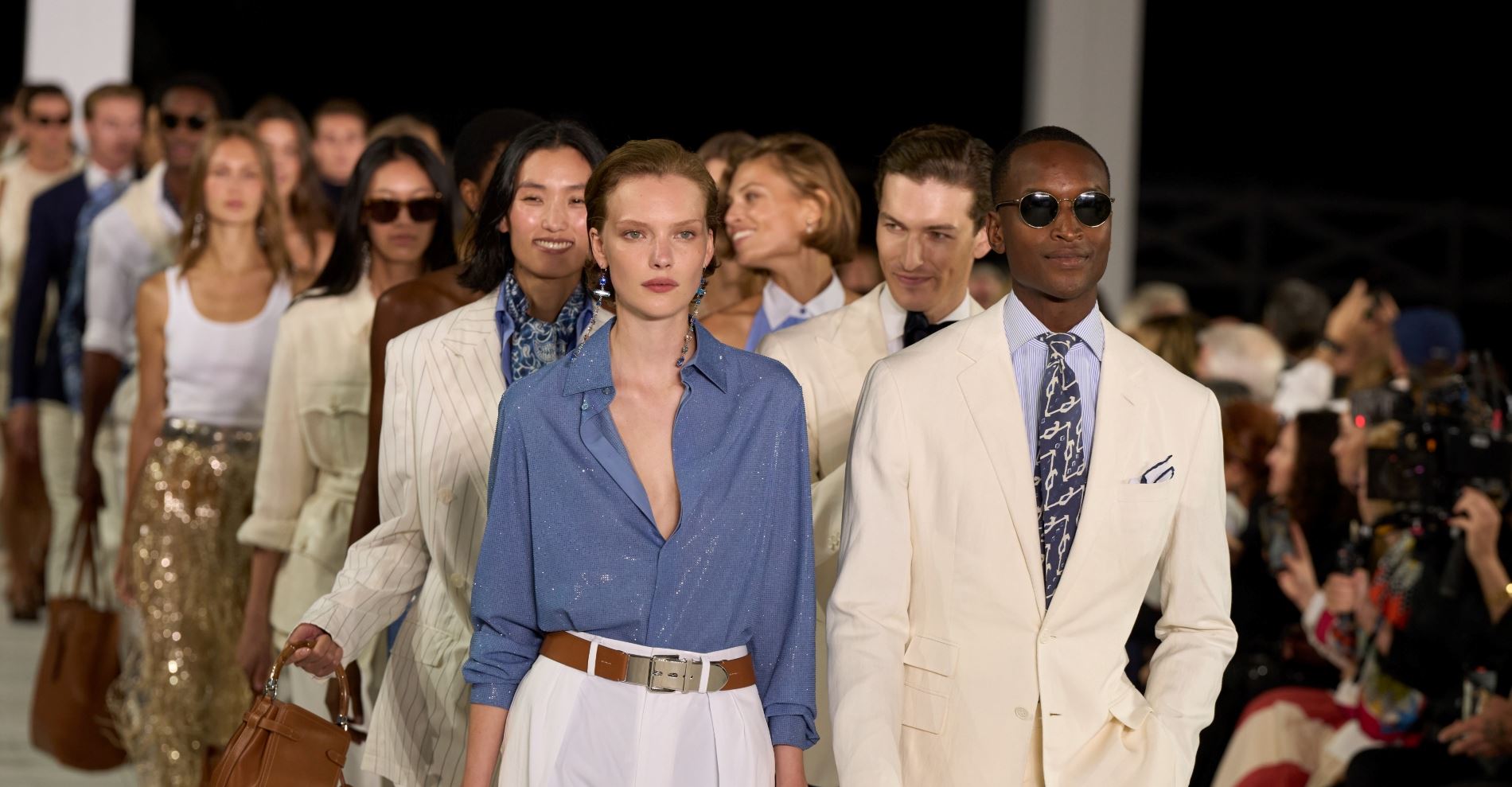 Ο κόσμος του Ralph Lauren ζωντανεύει στα Hamptons μέσα από μια ξεχωριστή εμπειρία μόδας