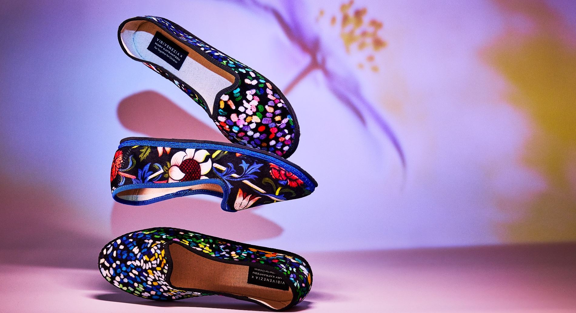 Vibi Venezia X Mary Katrantzou: Η capsule συλλογή που θα ενισχύσει το έργο του "Μαζί για το Παιδί"