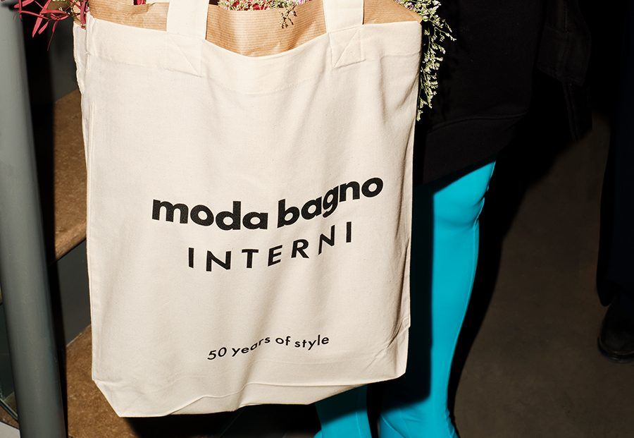 Moda Bagno: 50 Χρόνια Σχεδιαστικής Πρωτοπορίας και Καινοτομίας