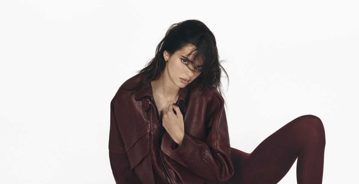 Kendall Jenner: Το οικονομικό fashion item που θα αναβαθμίσει τα glam looks των Χριστουγέννων