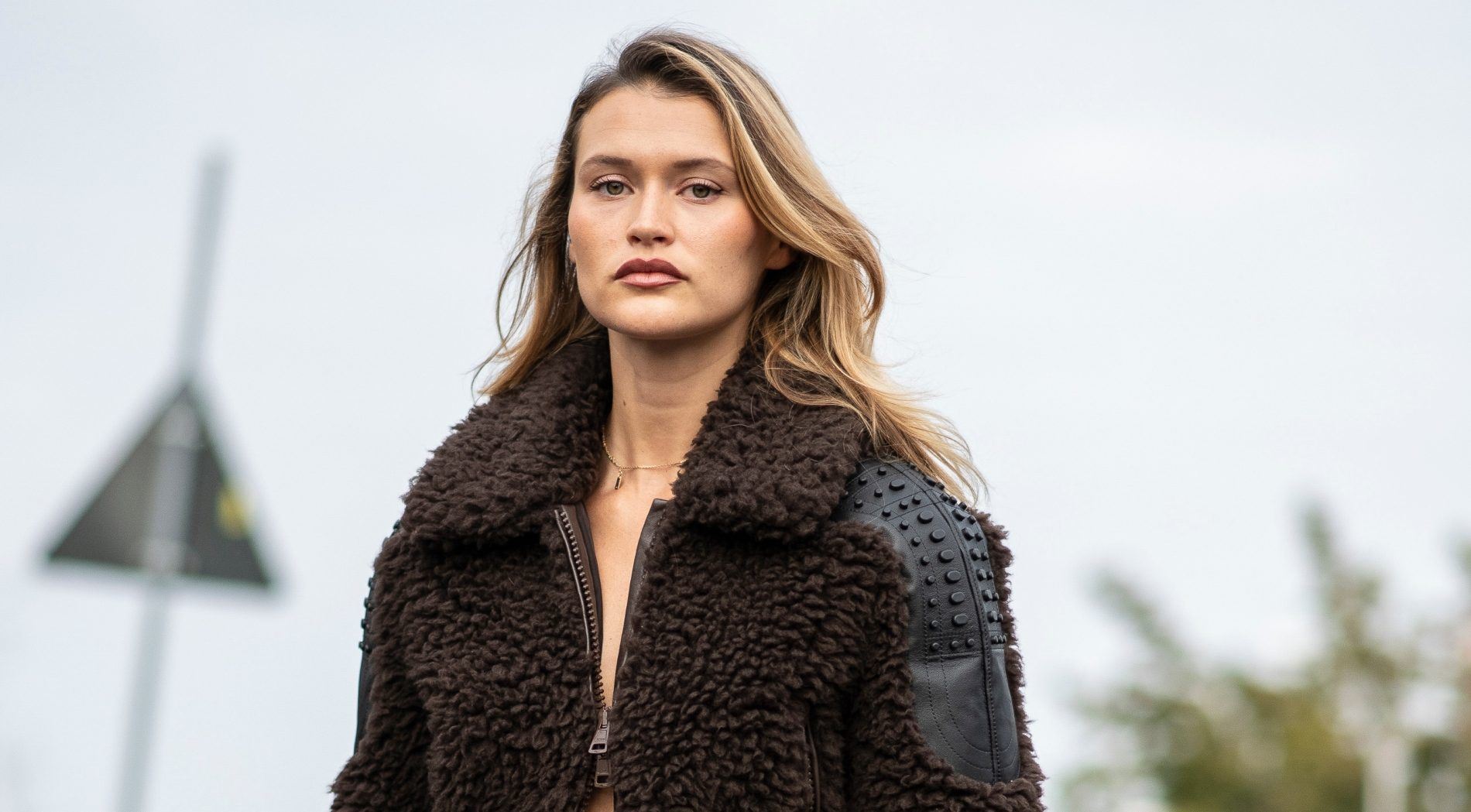 6 fashion items που δεν αποχωρίζονται οι Γαλλίδες τον χειμώνα