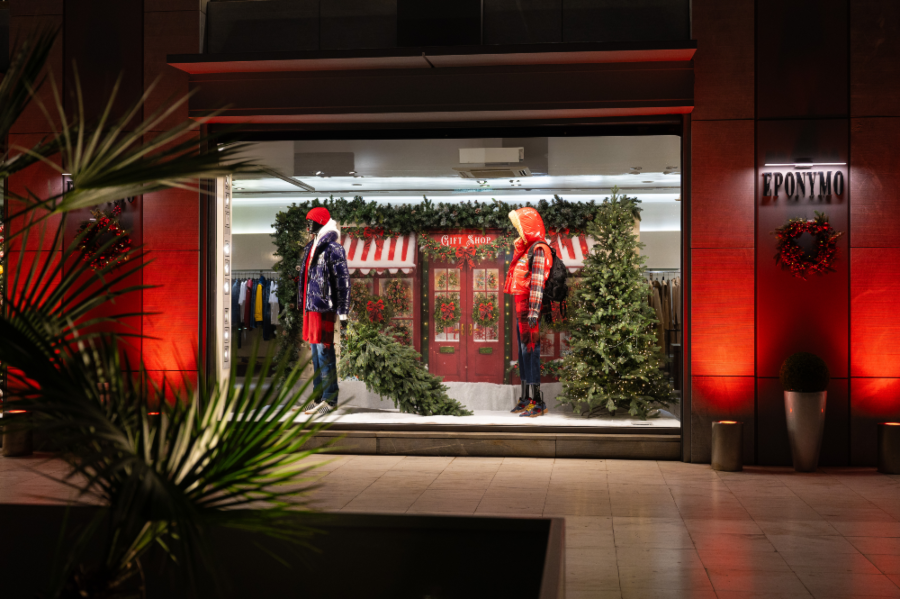 Walking in a window Wonderland: Μood Χριστουγέννων στο Eponymo στη Γλυφάδα!