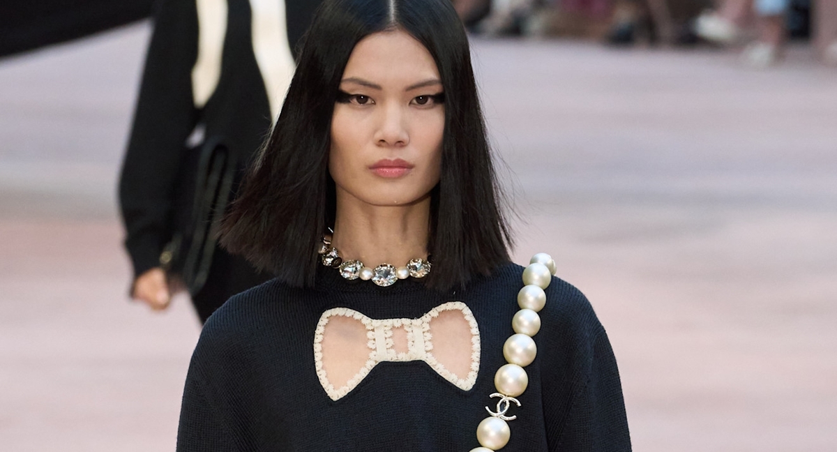 Πέρλες: Πώς να τις εντάξεις στο ντύσιμό σου με τα σωστά fashion items