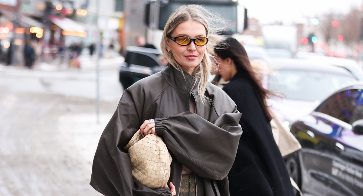 Το πιο stylish combo που φορούν τώρα τα it-girls βρίσκεται ήδη στην ντουλάπα σου