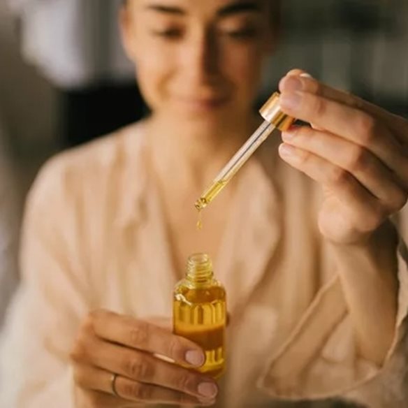 Τι πρέπει να προσέχεις αν χρησιμοποιείς έλαια στο skincare σου