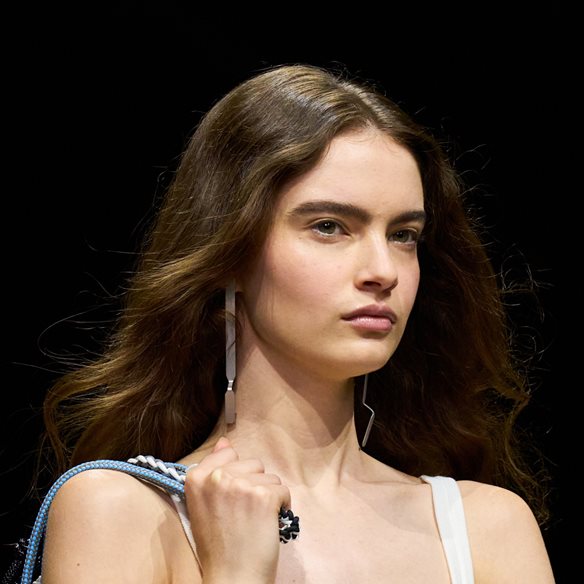 3 φυσικά συστατικά που λειτουργούν θαυματουργά για την επιδερμίδα μας