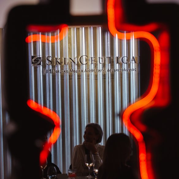 SkinCeuticals: Μια αποκλειστική βραδιά όπου η επιστήμη μετουσιώθηκε στην τέχνη της αισθητικής δερματολογίας