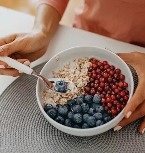 Tα top 5 χειμερινά φρούτα που δεν πρέπει να λείπουν από το πιάτο σου