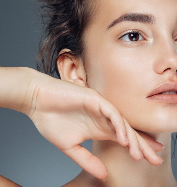 Αυτό είναι το skincare tip που δεν θέλουν με τίποτα να ξανά ακούσουν οι δερματολόγοι