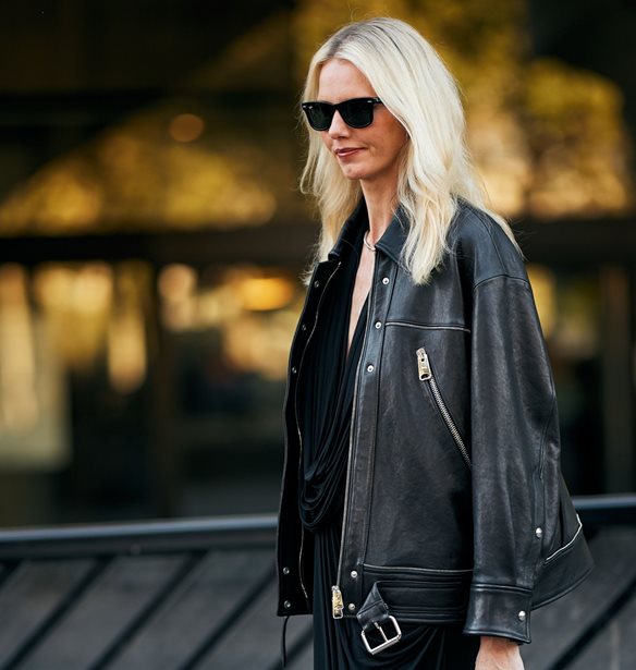 Hot right now: Aυτό το viral τζάκετ από ZARA μοιάζει designer και έχει κατακλύσει το TikTok