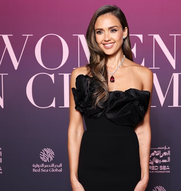 Jessica Alba: Ποιος ανερχόμενος ηθοποιός του Χόλιγουντ είναι ο νέος της σύντροφος;