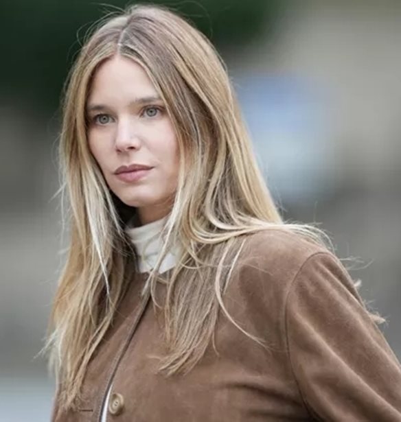 Το No1 λάθος που κάνεις με το υαλουρονικό και "στεγνώνεις" το πρόσωπό σου