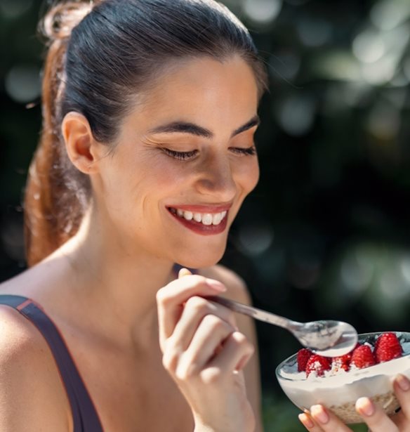 Ποια είναι η χειρότερη ώρα της ημέρας για να ενδώσεις σε σνακ;