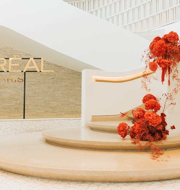 #LOrealParisMakeup: Ένα εντυπωσιακό event γιορτάζει την αγάπη και την αυτοπεποίθηση κάθε γυναίκας