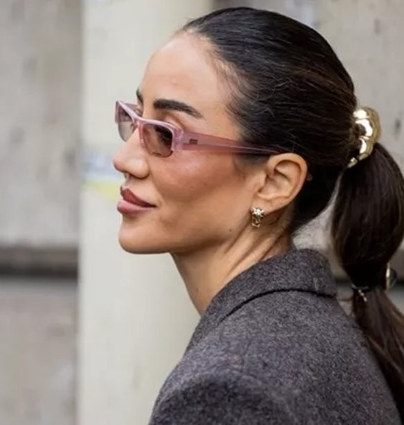 Βρήκαμε το απόλυτο χτένισμα για το φετινό ρεβεγιόν – και είναι πιο εύκολο απ' όσο νομίζεις