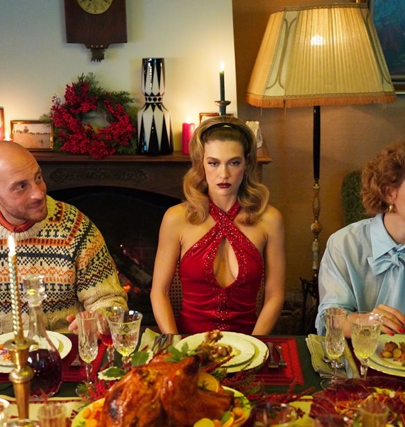 A Not So Silent Night: To fashion film της Vassia Kostara είναι αφιερωμένο σε όλες τις γυναίκες που δεν φοβούνται να ζήσουν