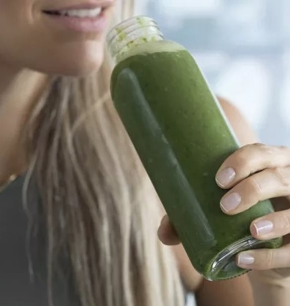 Αποτοξινωτικό smoothie με 3 υλικά - ιδανικό μετά το καλοκαίρι