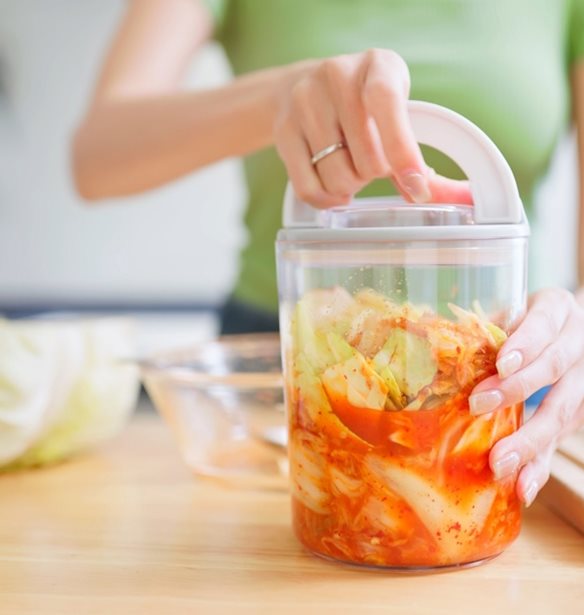 Αντίο κοιλιακό λίπος! Mετά τα 40, αυτή η τροφή είναι ιδανική για απώλεια βάρους, σύμφωνα με τους επιστήμονες