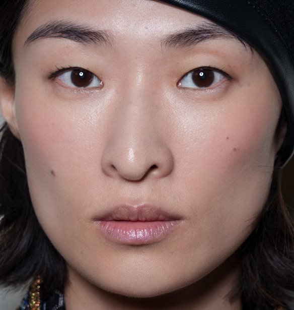 Korean Beauty: Η νέα εποχή της αντιγήρανσης με το φυσικό Bakuchiol