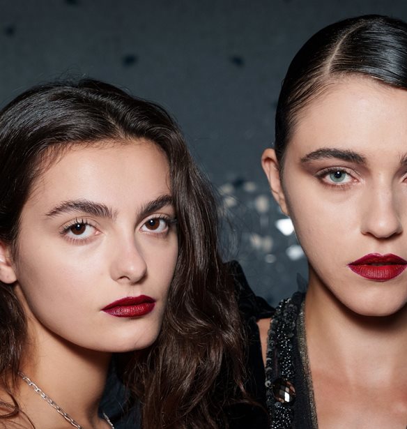 10 lip & cheek stains που ορκίζονται όλα τα "it" girls