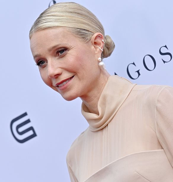 Το προϊόν που δεν αποχωρίζεται η Gwyneth Paltrow βρίσκεται στις top επιλογές των beauty editors