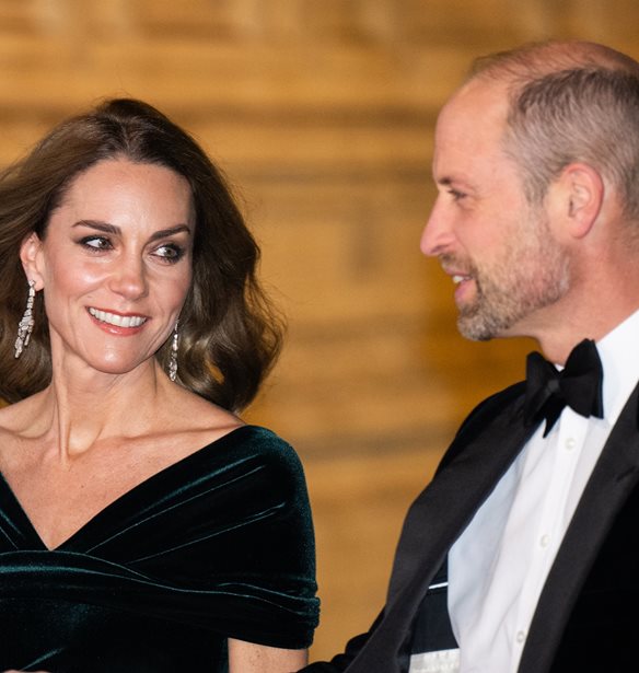 Kate Middleton: Σε νέα βραδινή εμφάνιση με off-the-shoulder σμαραγδί φόρεμα