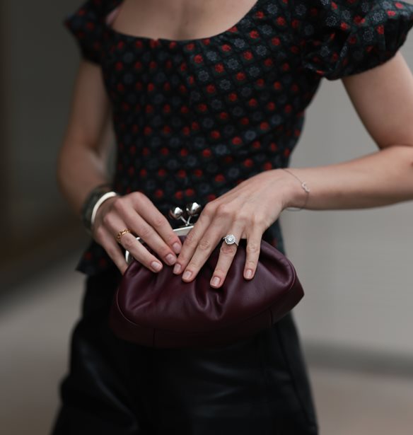 Princess Nails: Αυτή η τάση στο μανικιούρ κάνει κάθε εμφάνιση να δείχνει ακριβή
