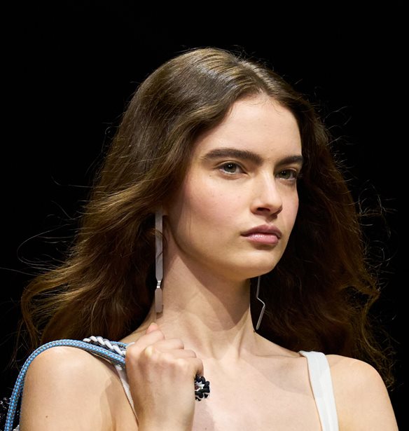 3 φυσικά συστατικά που λειτουργούν θαυματουργά για την επιδερμίδα μας