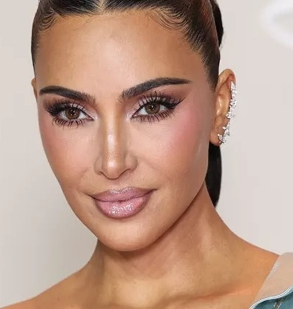 Η Kim Kardashian αποκάλυψε ότι διαγνώστηκε με ανεύρυσμα εγκεφάλου: "Οι γιατροί είπαν ότι οφείλεται στο στρες"