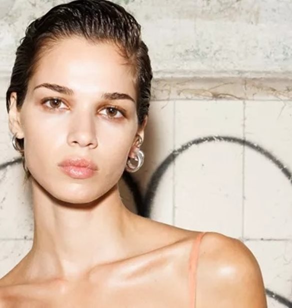 3 καφέ mascaras που θα λατρέψεις και κοστίζουν κάτω από 10 ευρώ