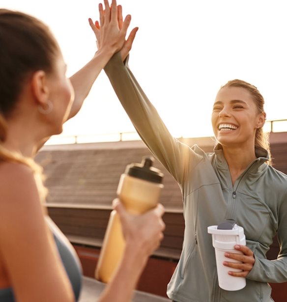 Πώς θα αντικαταστήσεις τα 10.000 βήματα την ημέρα ενώ μένεις σπίτι, σύμφωνα με ειδικό