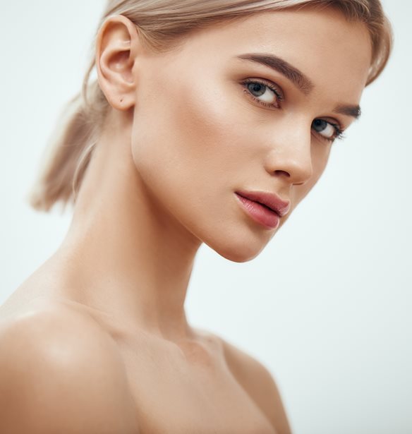 5 προϊόντα για να κάνεις peeling ακόμα και αν έχεις ευαίσθητη επιδερμίδα
