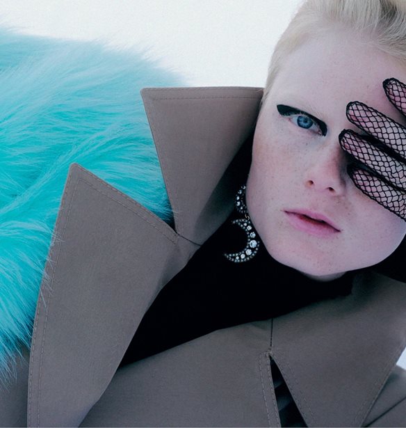 ELLE Δεκεμβρίου: Όλα γίνονται αγάπη