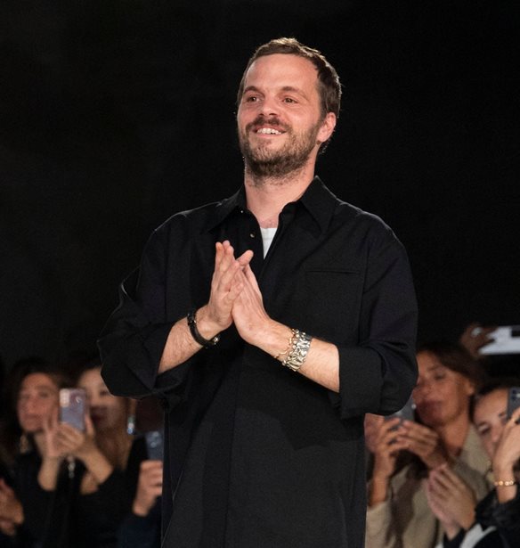 Ο Matthieu Blazy είναι ο νέος καλλιτεχνικός διευθυντής του οίκου Chanel