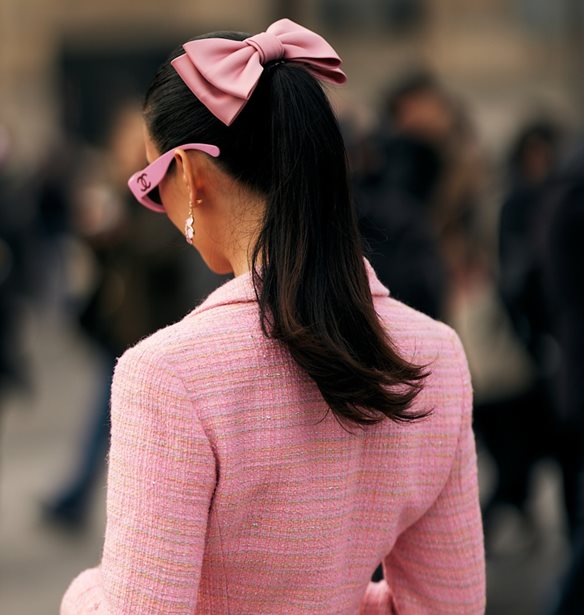 Στην Τρίχα! 9 haircare items για να έχεις πάντα μεταξένια μαλλιά, όπως όταν γυρνάς από το κομμωτήριο