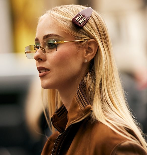 Hair Trends 25/26: Οι 2 εντυπωσιακές αποχρώσεις μαλλιών που αξίζει να τολμήσεις φέτος