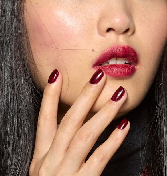 Valentine's Nails: Μήπως εδώ βρίσκεται το inspo που χρειάζεσαι για το επόμενο μανικιούρ σου