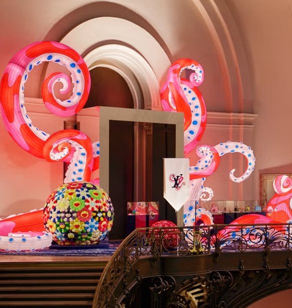 Louis Vuitton & Takashi Murakami: Η αναβίωση μιας θρυλικής δημιουργικής σχέσης
