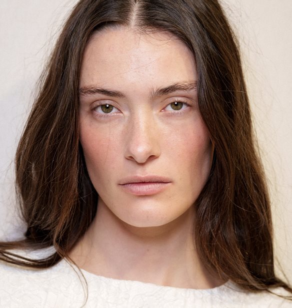 5 δραστικά προϊόντα με πεπτίδια που αξίζει να βάλεις στη ρουτίνα σου