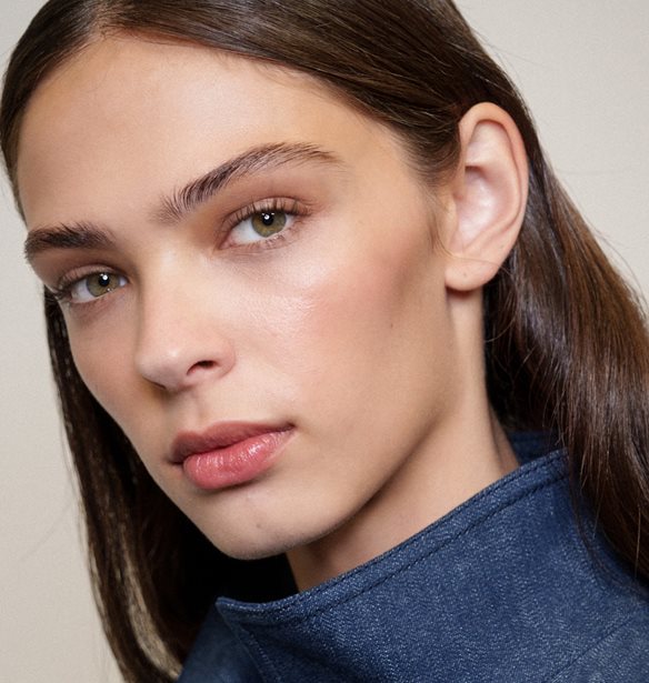 2 συνήθειες που καταστρέφουν το κολλαγόνο στο δέρμα μας