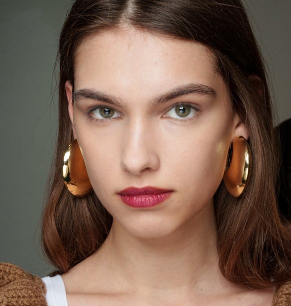 Οι οροί με βιταμίνη C που λατρεύουν όλες οι beauty addicts