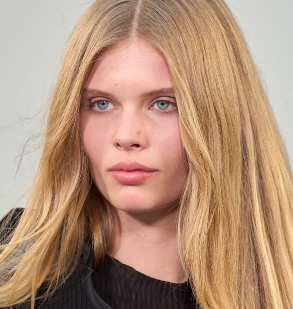 Η νέα αγαπημένη σειρά μαλλιών που επιλέγουν όλα τα "it" girls τώρα