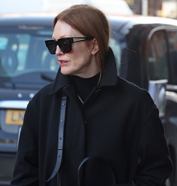 Η Julianne Moore κράτησε την ιδανική τσάντα για κάθε μέρα στη δουλειά