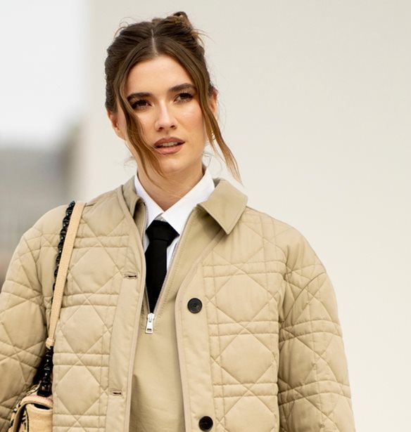 Με αυτό το καπιτονέ τζάκετ από H&M θα "βγάλεις" όλη την άνοιξη