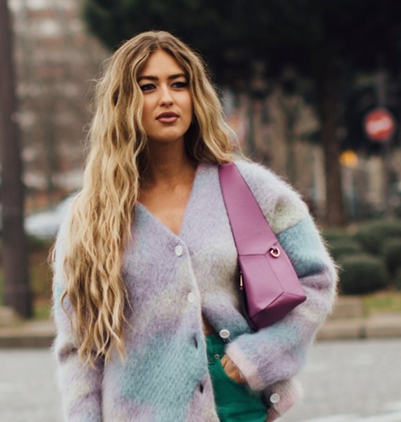 Με αυτό το casual κομμάτι θα αναβαθμίσεις όλα τα λουκ του χειμώνα