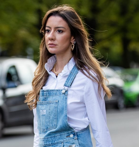 Η εμμονή των 90s: 9 denim σαλοπέτες για ασυναγώνιστα cool εμφανίσεις