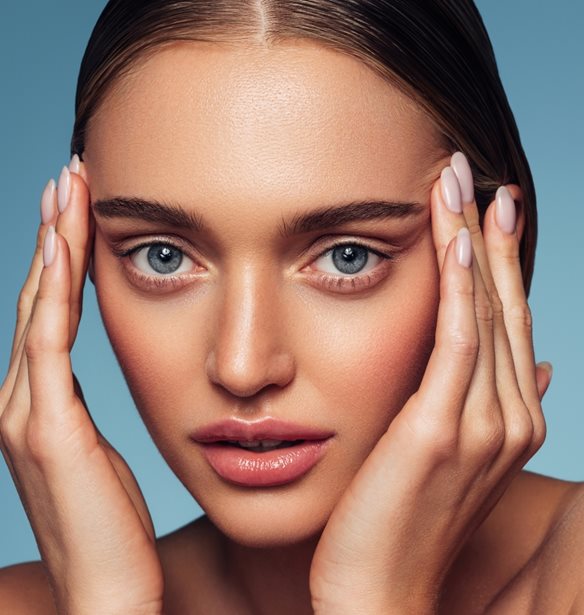 Κινήσεις " Cocooning": Έτσι θα κάνεις τη skincare ρουτίνα σου πιο απολαυστική