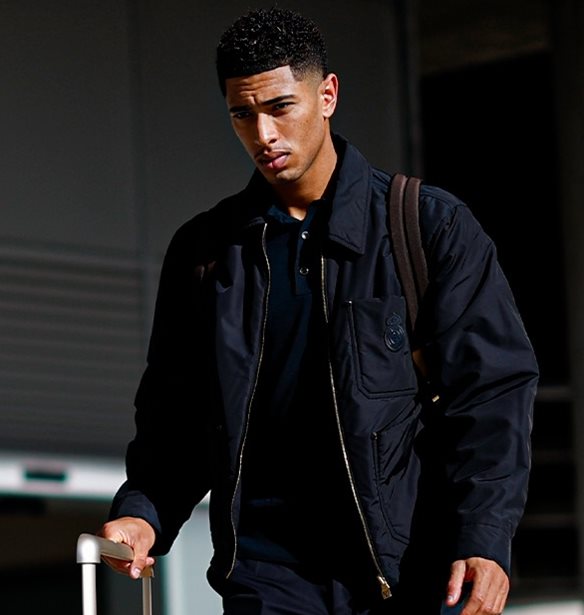 Ποδόσφαιρο και πολυτέλεια: Η Ρεάλ Μαδρίτης φόρεσε Louis Vuitton στην Αθήνα